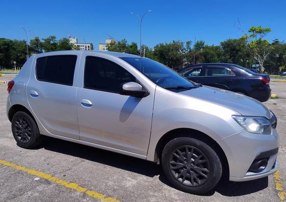 RENAULT SANDERO 1.0 12V SCE FLEX ZEN MANUAL RENAULT SANDERO 1.0 12V SCE FLEX ZEN MANUAL